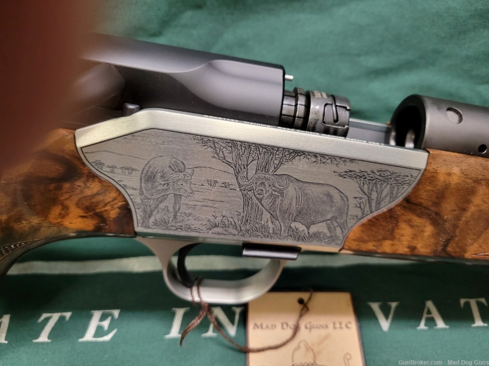 BLASER R8 LUXUS SAFARI, RIGHT HAND, 375 H&H, CAPE BUFFALO/LION ENGRAVED-img-2