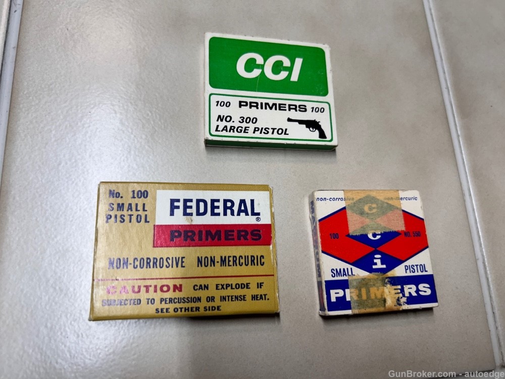 Vintage lot of (3) Pistol Primers CCI Federal Small and Large Pistol 300ct-img-0