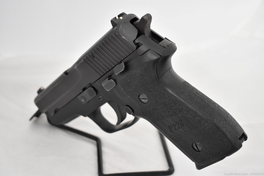 Sig Sauer P228 9mm Pistol 3.75” BBL Estate Sale-img-8