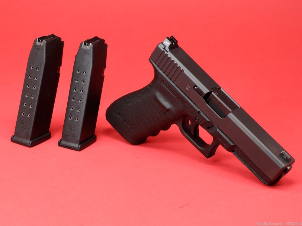 Glock 20 Gen4 10mm LNIB W/ Trijicon HD/XS Night Sights, 2xMags and Holster-img-7