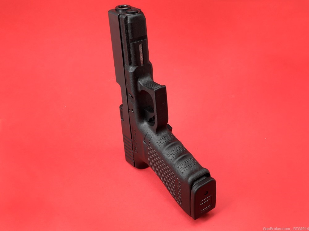 Glock 20 Gen4 10mm LNIB W/ Trijicon HD/XS Night Sights, 2xMags and Holster-img-6