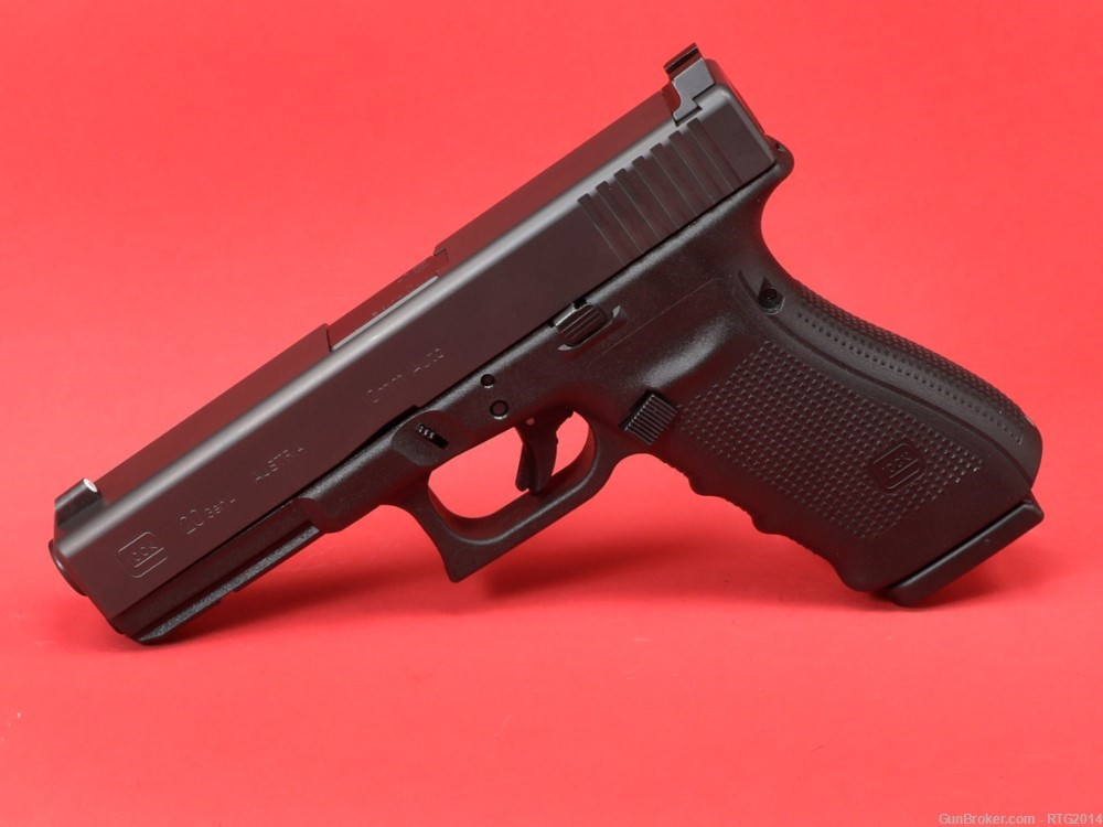 Glock 20 Gen4 10mm LNIB W/ Trijicon HD/XS Night Sights, 2xMags and Holster-img-2