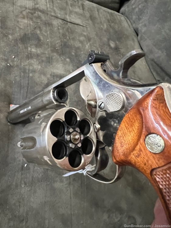 Smith & Wesson model 29 nickel revolver 6 shot 6” barrel wood grips holster-img-6