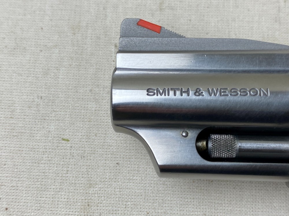 Smith & Wesson 66-3 357 Mag 2.5" Stainless-img-6