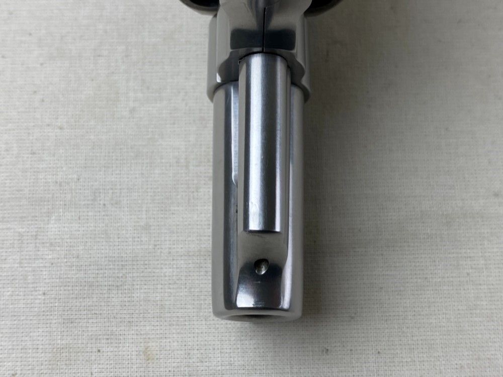 Smith & Wesson 66-3 357 Mag 2.5" Stainless-img-22