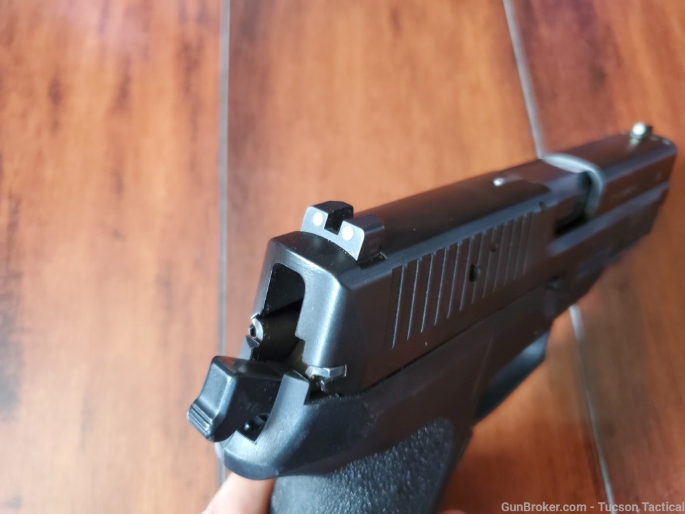 Sig Sauer SP 2022 9mm DA/SA Pistol!-img-2