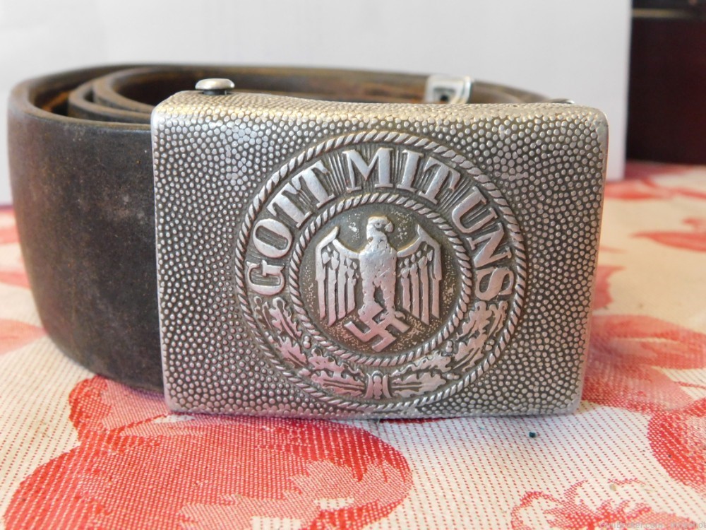 German WWII Army Combat Belt and Buckle-img-1