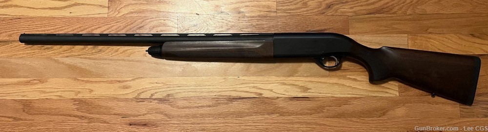 Beretta A300 Outlander Semi Auto Shotgun 12GA 3" Barely Used!-img-0