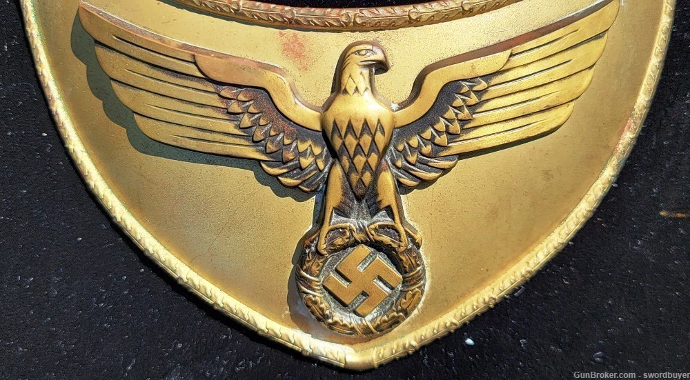 WWII German Third Reich NSDAP Standard Bearer Gorget RZM M1/102 -img-2