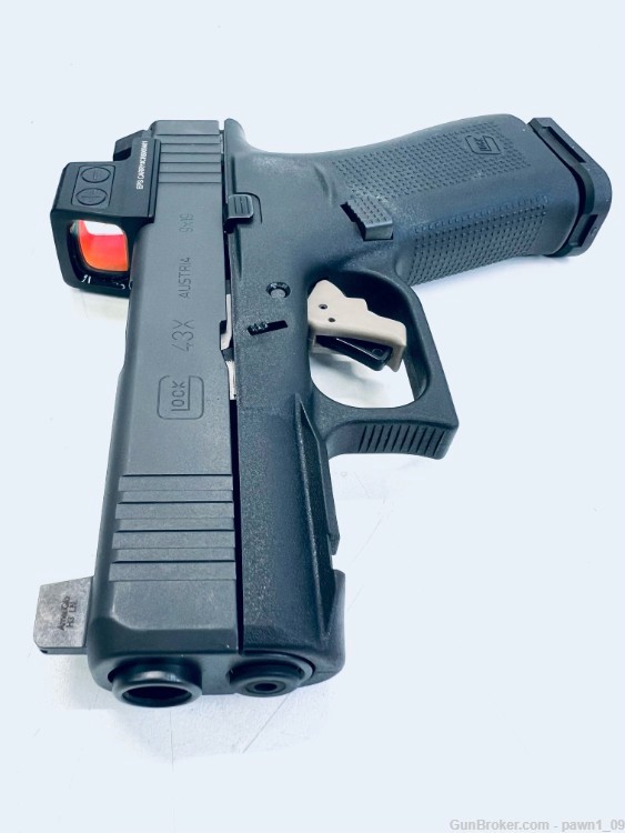Glock 43 XMOS 9MM 3.5" Barrel Holosun with 3 SA 15 Magazines-img-10