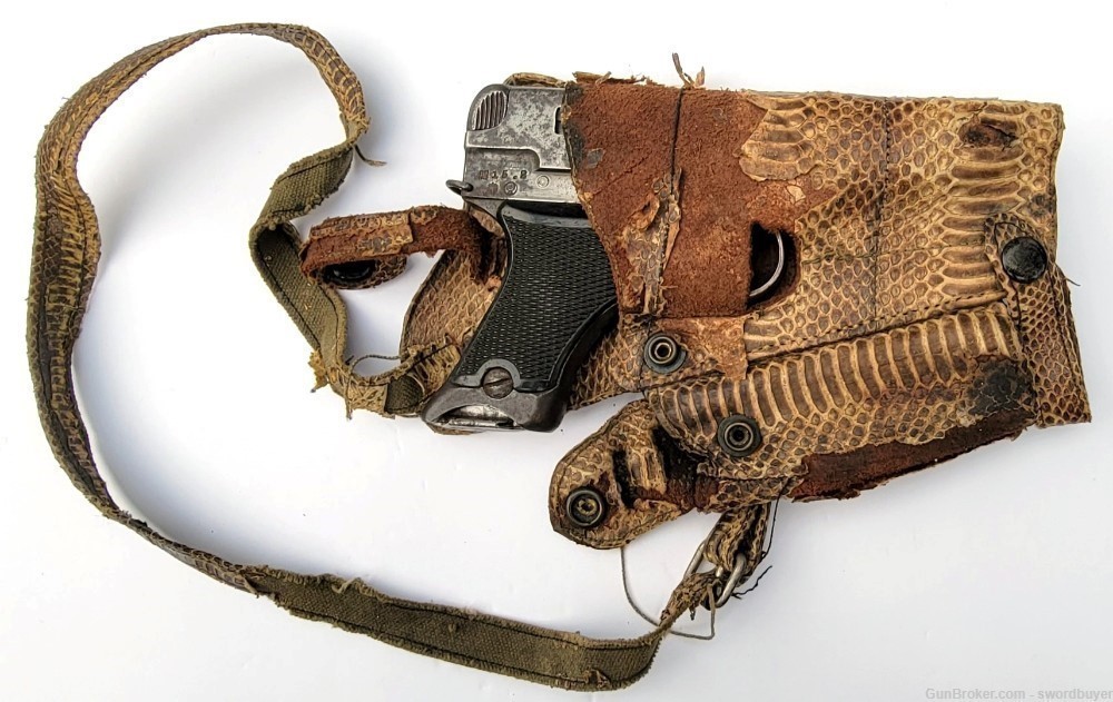 WWII Japanese Type 94 Pistol with Unique Snakeskin Shoulder Holster C&R!-img-13