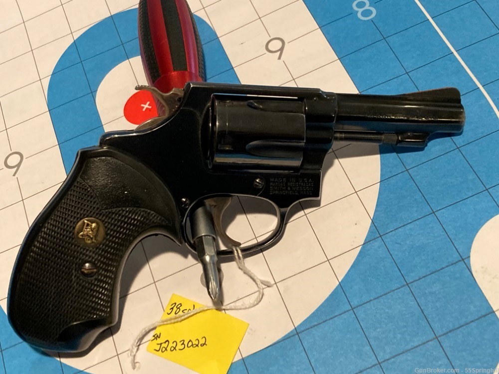 Smith & Wesson Mod-36 38spl revolver with extra's -img-7