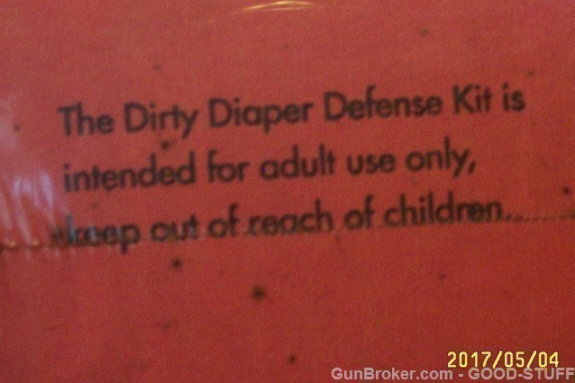 NEWBORN BABY "DIRTY DIAPER DEFENSE KIT" GAG GIFT!-img-3