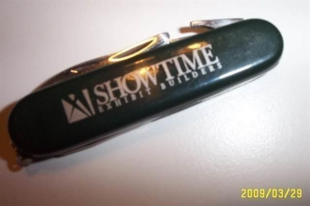 SHOWTIME EXHIBIT BUILDERS UTILITY KNIFE 5 BLADES!-img-0