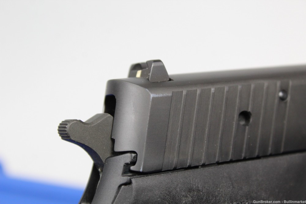 SIG P220 Carry .45 ACP Semi Auto Compact Pistol w/ Original Case-img-30