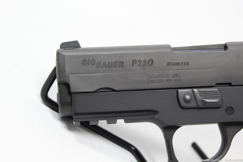 SIG P220 Carry .45 ACP Semi Auto Compact Pistol w/ Original Case-img-13