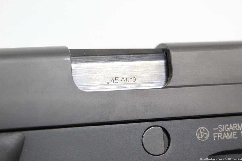 SIG P220 Carry .45 ACP Semi Auto Compact Pistol w/ Original Case-img-20