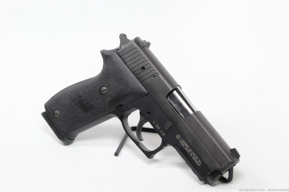 SIG P220 Carry .45 ACP Semi Auto Compact Pistol w/ Original Case-img-9