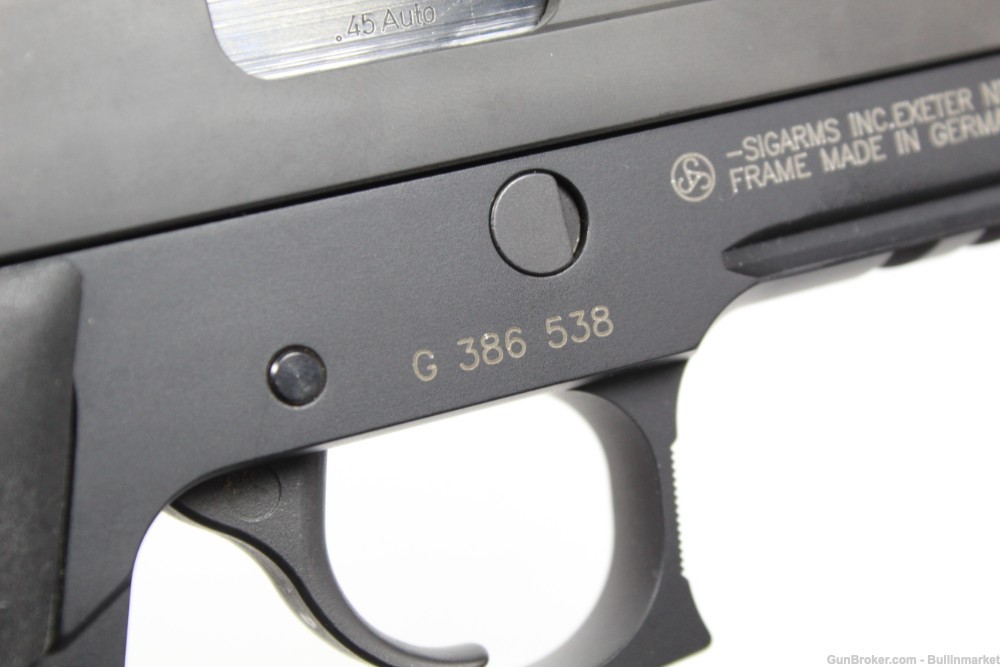 SIG P220 Carry .45 ACP Semi Auto Compact Pistol w/ Original Case-img-19