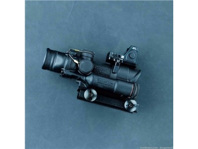 Trijicon ACOG TA02 LED and RM06 Combo, Reticle Crosshair Red