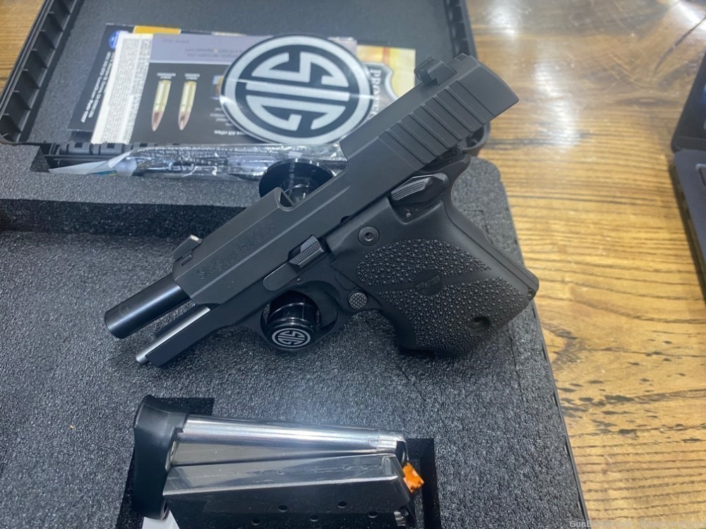 Sig Sauer P938 with box and 2 magazines-img-5