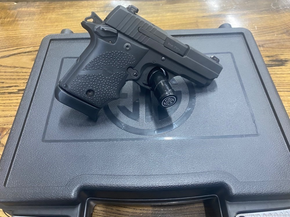 Sig Sauer P938 with box and 2 magazines-img-3