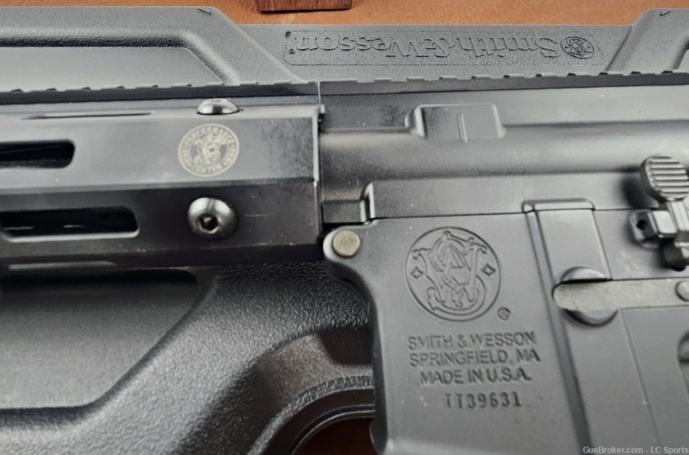 Smith & Wesson M&P15 Perf Ctr 18" 11515 unfired, NIB-img-4