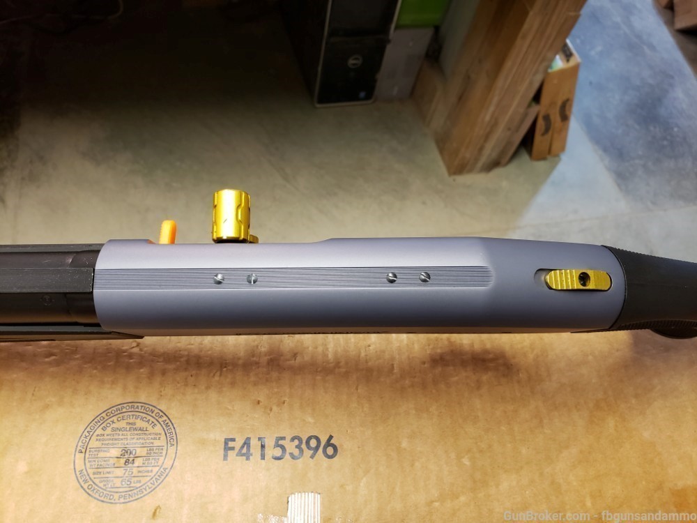 NEW! MOSSBERG SEMI-AUTO 940 JM PRO 12 GAUGE 24" 10 SHOT 85111 24 GOLD NIB-img-12