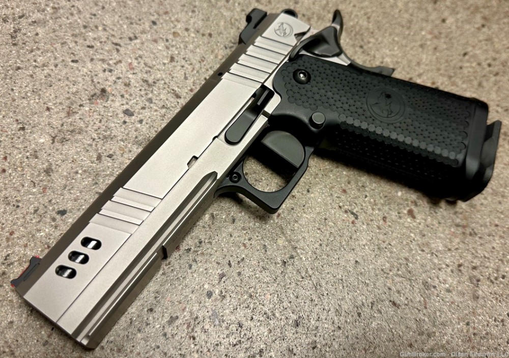NIGHTHAWK CUSTOM 1911 BDS9 9MM 5" GOVERNMENT 1152 IOS 9 MM SS Double Stack -img-1