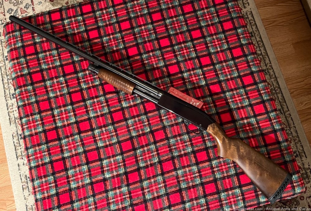 Vintage Winchester Ranger model 120 US made 12 ga. New Haven NR penny -img-1