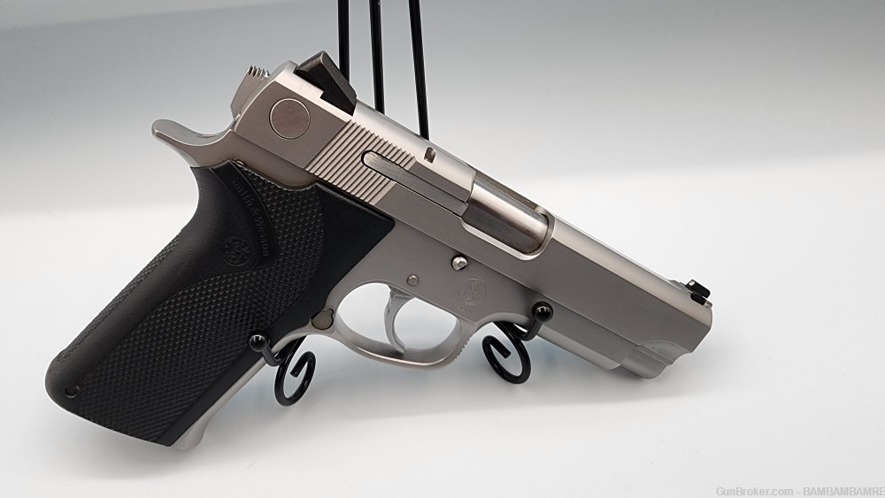 Smith & Wesson 1076 10mm aka FBI pistol DA/SA 4.25"  Factory Refinished!-img-1
