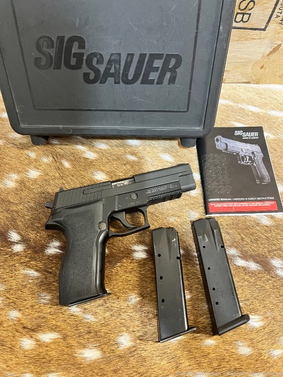 Sig Sauer P226 9mm In Box With 2 mags Germany -img-0
