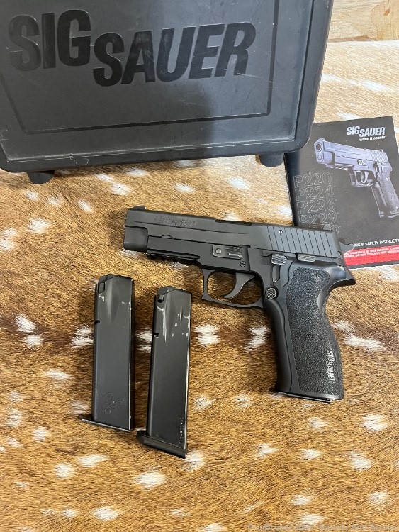 Sig Sauer P226 9mm In Box With 2 mags Germany -img-8