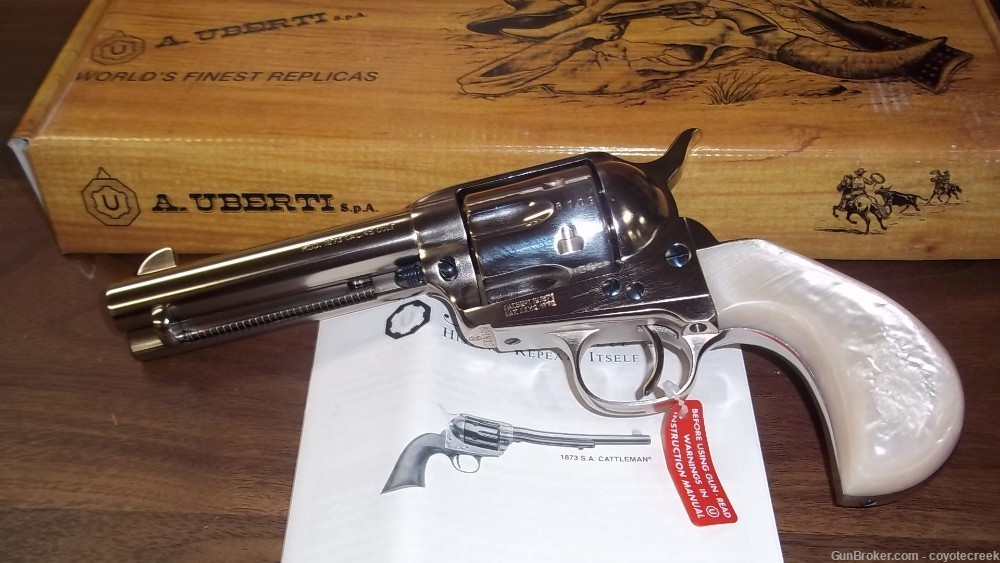 RARE DOC HOLIDAY 1873 OUTLAW AND LAWMAN SERIES REVOLVER LIMITED EDITION-img-1