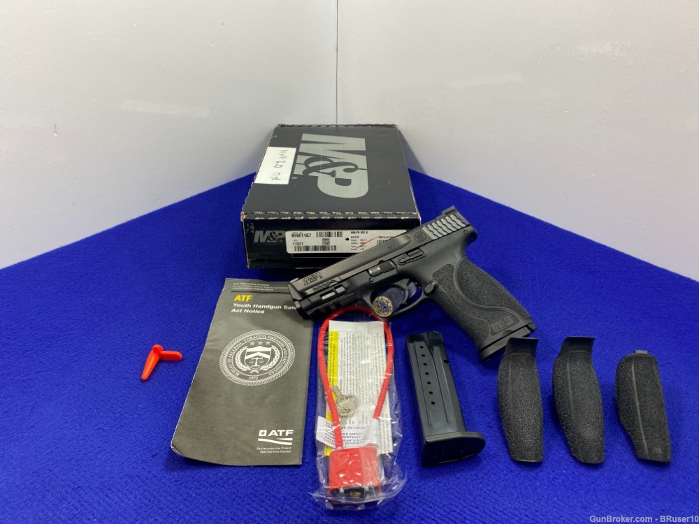Smith Wesson M&P 2.0 9mm Black *POWERFUL/FACTORY BOX & CONTENTS*-img-45