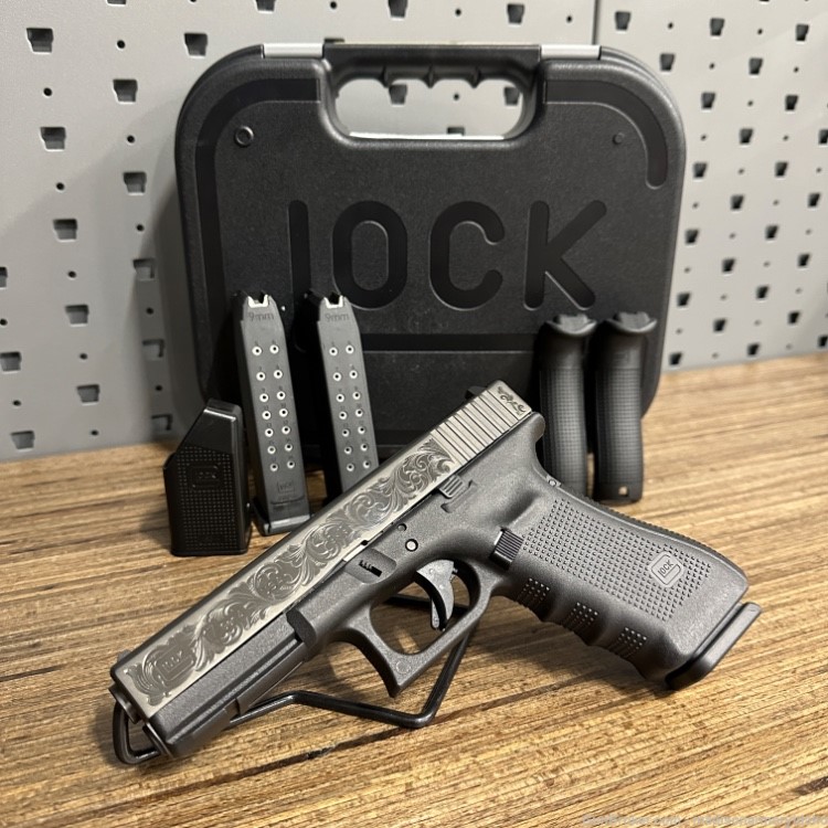 Glock 17 Gen 4 17rd TALO Exclusive! Engraved Unfired 80577-img-0