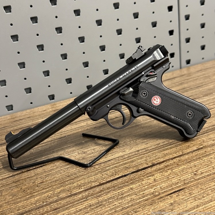 Ruger Mark IV Target .22 LR 10rd 5.5" USED! Penny Auction! No CC Fees-img-0