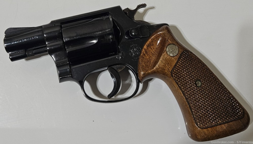 Smith & Wesson Model 36 (NO DASH) 1st Year "J" '60-70 Chief Special .38 SPL-img-3