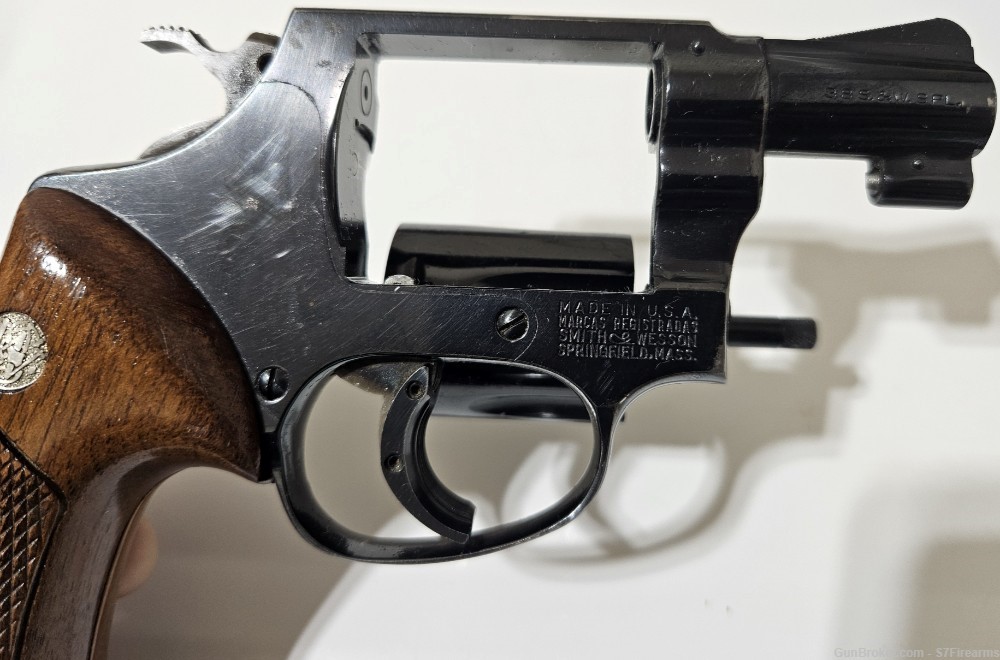 Smith & Wesson Model 36 (NO DASH) 1st Year "J" '60-70 Chief Special .38 SPL-img-9