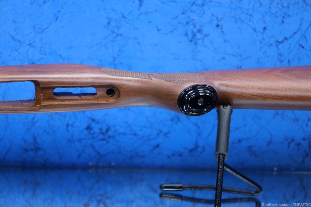 WINCHESTER MODEL 70 FEATHERWEIGHT SHORT ACTION CHECKERED WOOD STOCK-img-18