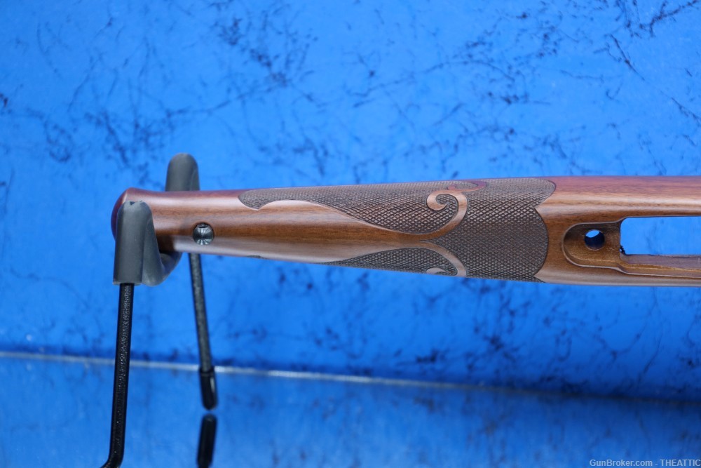 WINCHESTER MODEL 70 FEATHERWEIGHT SHORT ACTION CHECKERED WOOD STOCK-img-20