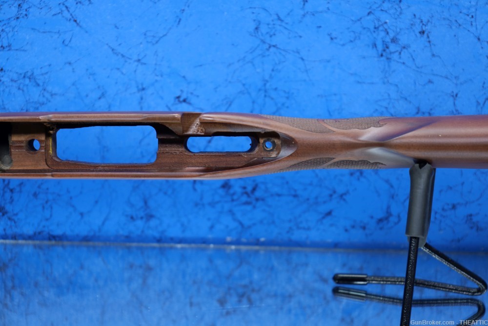 WINCHESTER MODEL 70 FEATHERWEIGHT SHORT ACTION CHECKERED WOOD STOCK-img-13