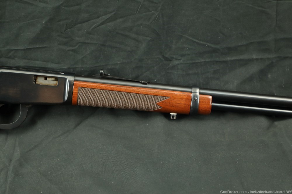 Winchester Model 9422M 20" .22 Magnum WMR Lever Action Rifle, MFD 1990s-img-5