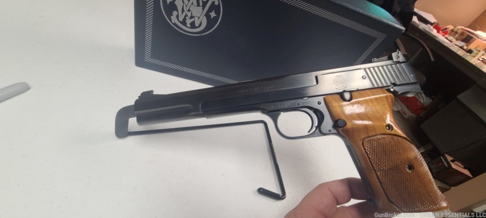 S&W MODEL 41 .22 LR .22LR 7" BBL BOX &ALL PAPERS -img-9