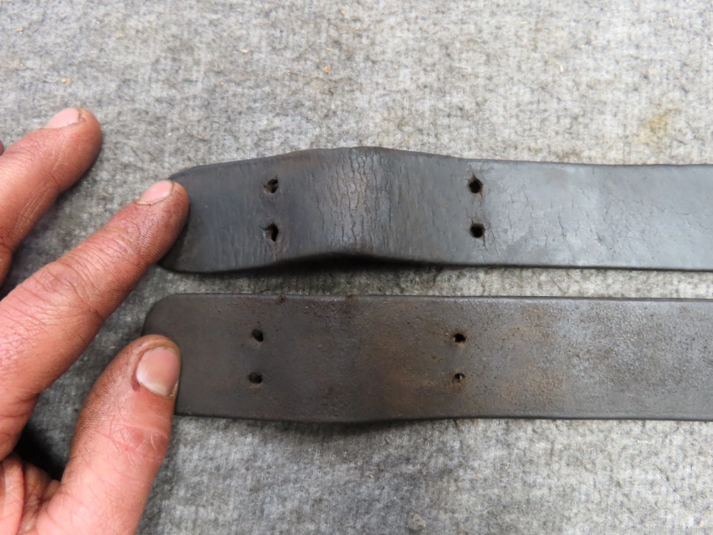 2-NEPALESE MARKED BRITISH MARTINI HENRY & GAHENDRA LEATHER RIFLE SLINGS-img-5