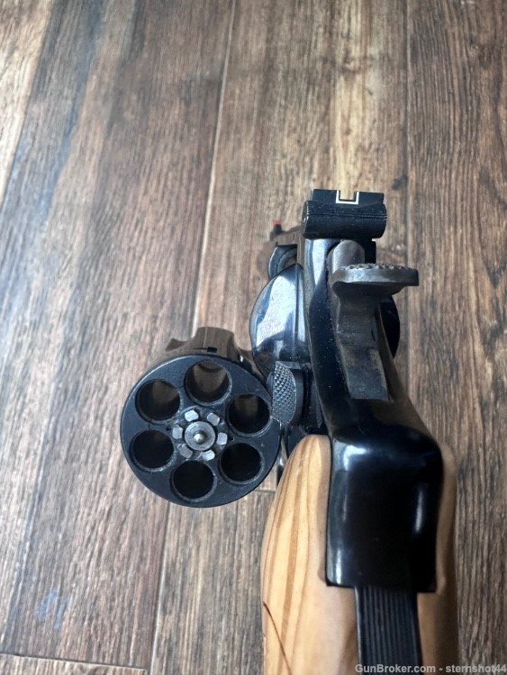 Smith and Wesson S&W model 57 .41 Mag 4"-img-5
