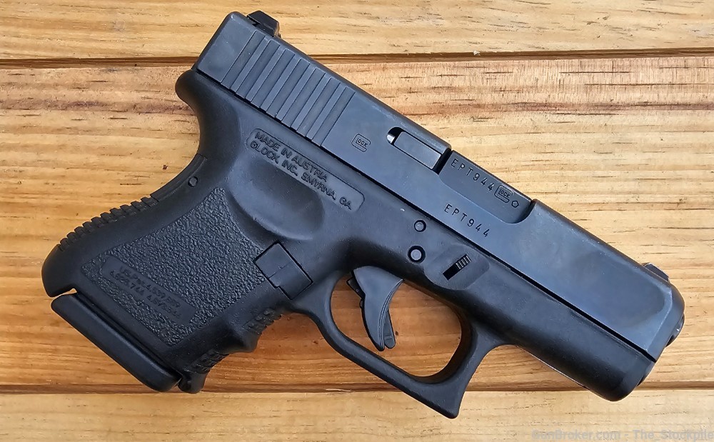 Glock 26 Gen 3 9mm Luger 3" Bbl w/ Night Sights 1 Magazine Subcompact-img-1