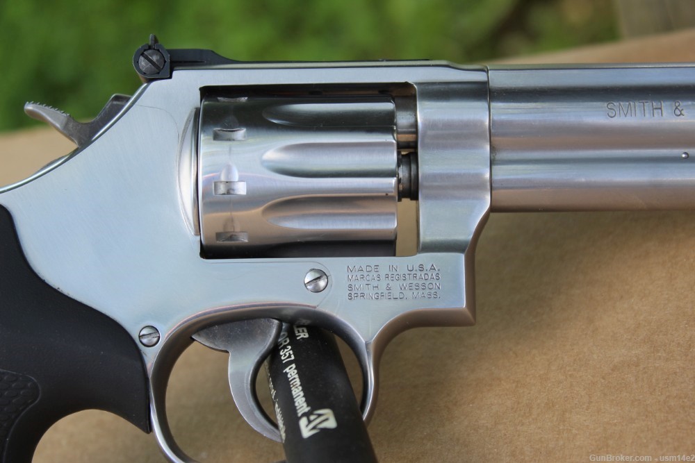 Smith & Wesson 617-6 22 LR 4 " 10 Shot S&W-img-9