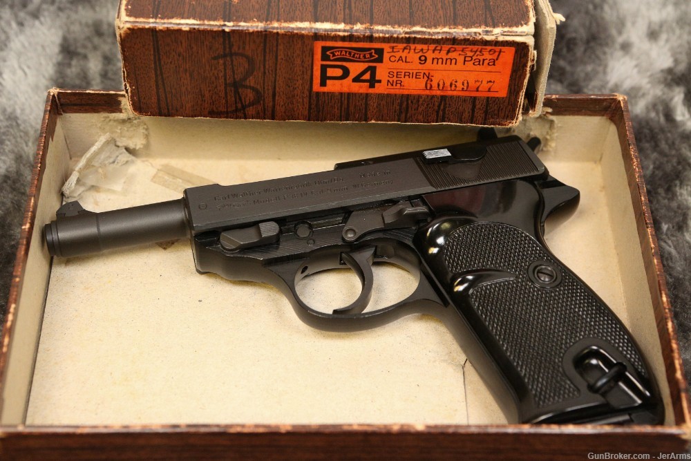 Walther P38 IV P4 As New Unfired Cond in box One of 452 made in this series-img-0