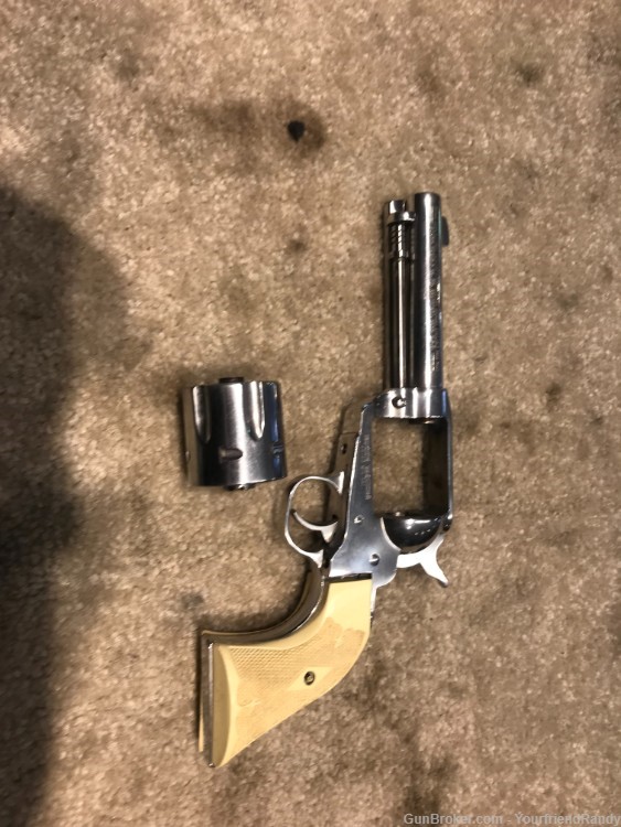 Ruger Vaquero 44-40 revolver -img-5